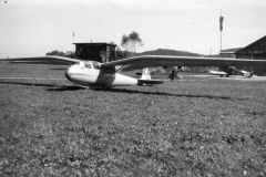 1945 Bleienbach_Doppelsitzer_S25